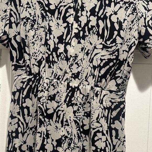 Sam Edelman Monochrome Floral Dress​​​ - Picture 6 of 7